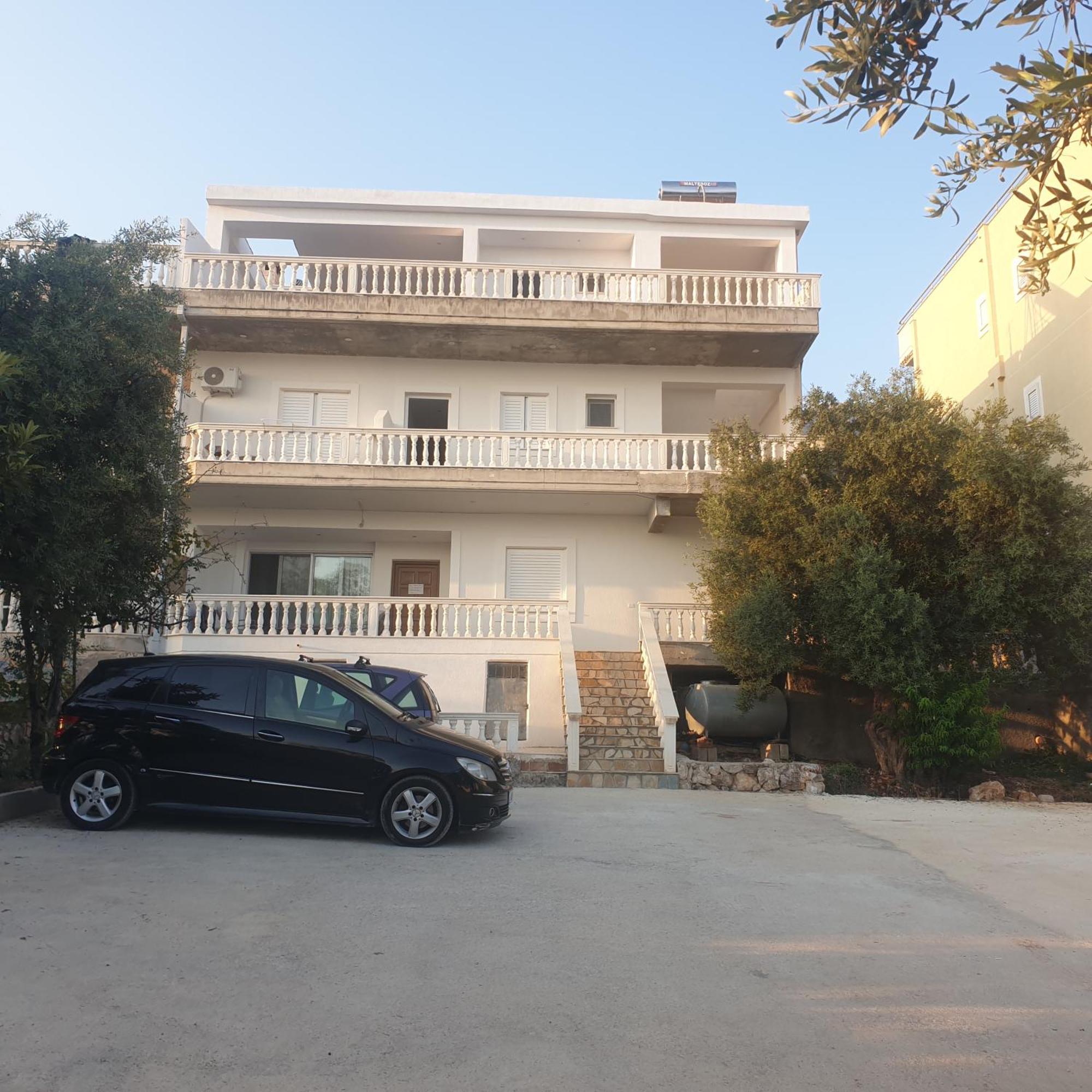Rooms By George Dhërmi Habitación foto